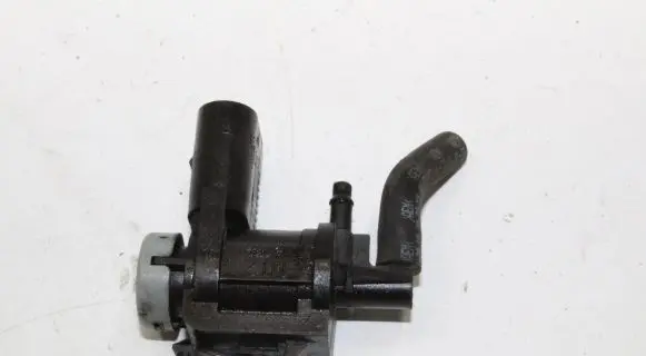 Audi A5 8T 8F Brake central valve 1K0906283A
