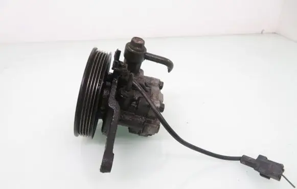 Mazda 626 Power steering pump