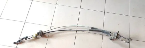 Opel Vectra B Gear shift cable linkage 90578380DG