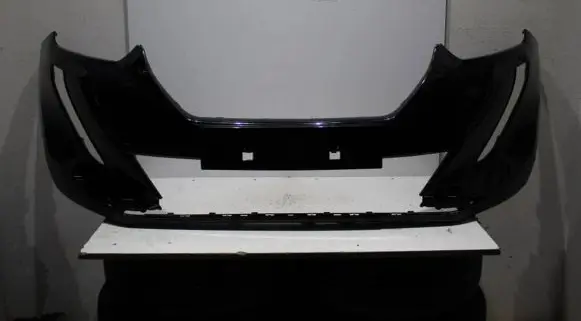 Peugeot 2008 II Front bumper 9826322180 9922432