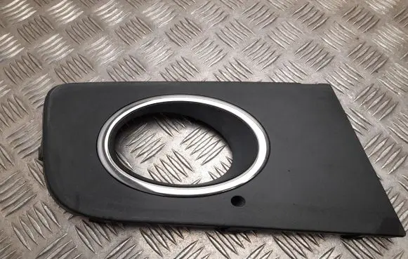 Volkswagen Amarok Other interior part 2HH807490B