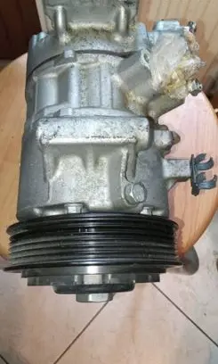 Toyota Avensis T270 Air conditioning (A/C) compressor (pump) 4472806574 6SES14C