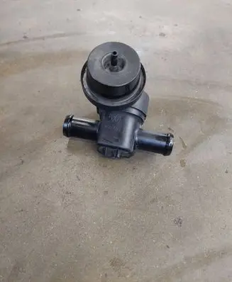 Coolant heater control valve