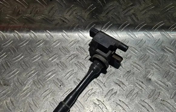 Mitsubishi Carisma High voltage ignition coil FL0056