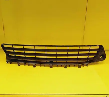 Opel Signum Front bumper lower grill 13100588 09152245