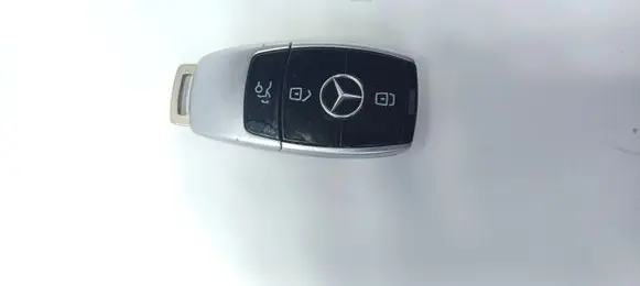 Mercedes-Benz E W213 Ignition key/card A2139052207