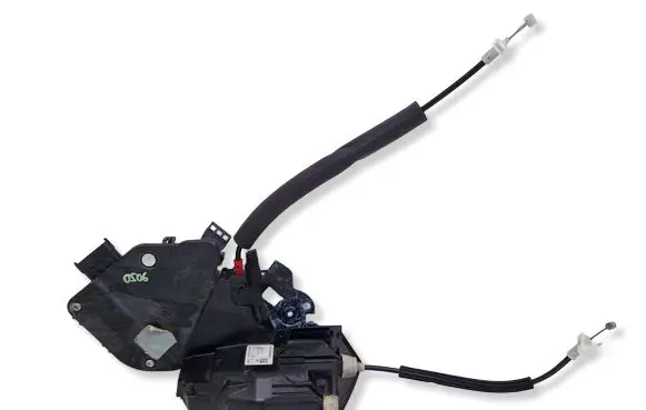 Land Rover Discovery Sport Front door lock FK72203A29EE C35606105