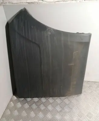 Rear bumper corner part panel trim