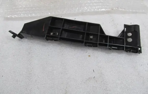 Suzuki Swift I Front bumper mounting bracket 7173263J20 220318