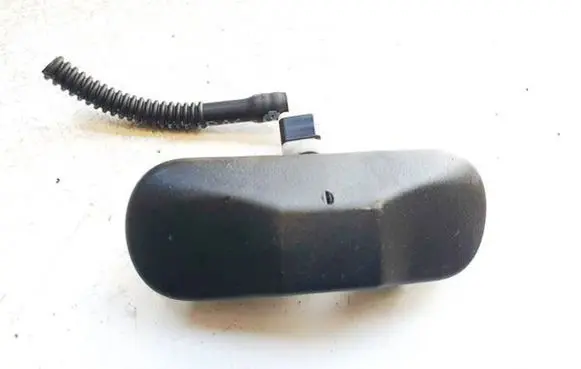 Toyota Auris 150 Windshield washer spray nozzle 5m0955985c