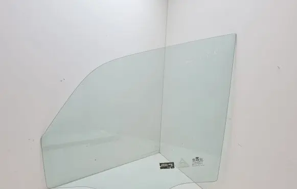 Hyundai Terracan Front door window glass four-door 43R000382