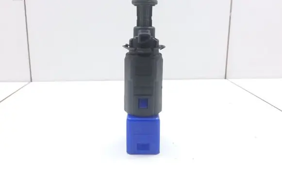 Renault Espace - Grand espace IV Brake pedal sensor switch 110895