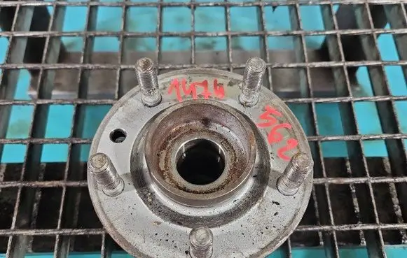 Volvo V40 Front wheel hub spindle knuckle IMPRK1474562