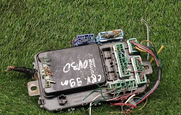 Honda CR-V Fuse module 38600S04G1