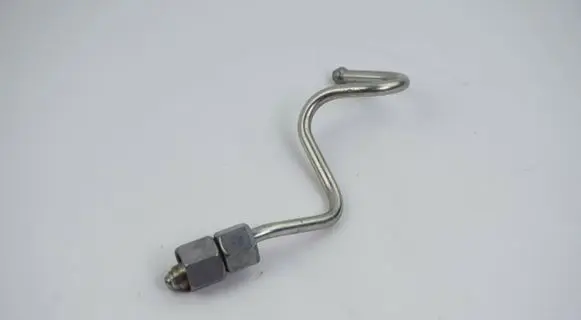 Nissan Qashqai Fuel injector supply line/pipe 1668000QAF