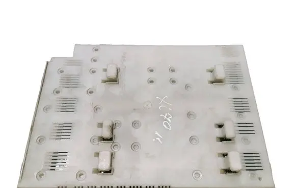 Volvo XC70 Fuse module CG9T14C256FA 31314511AB