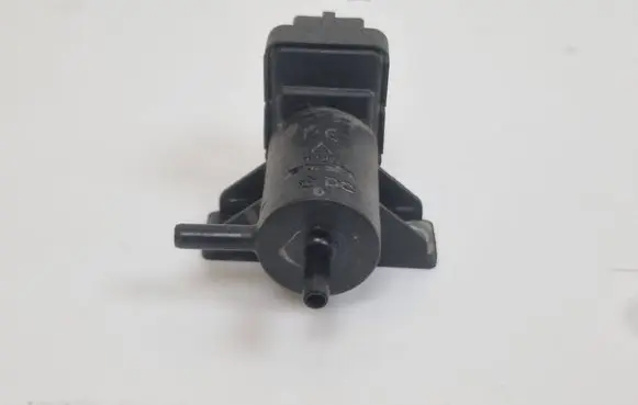 Nissan Qashqai Turbo solenoid valve 8200762162