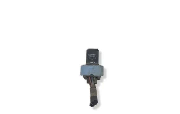 Citroen C-Crosser Glow plug pre-heat relay 9640469680