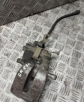 BMW 5 G30 G31 G38 Rear brake caliper 53018C