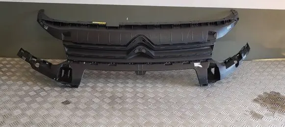 Citroen Berlingo Front grill 9816779080 96766866