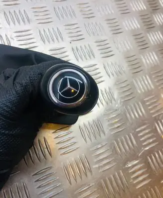 Mercedes-Benz E C207 W207 Gear lever shifter trim leather/knob A2072670510