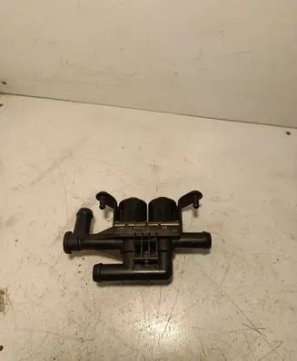 BMW 5 F10 F11 Coolant heater control valve 9119164 1147412200
