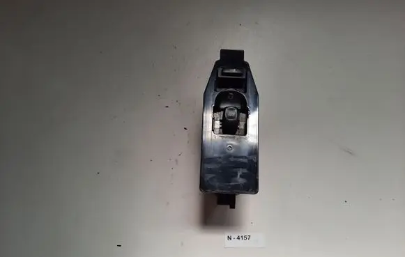 Volvo V70 Electric window control switch