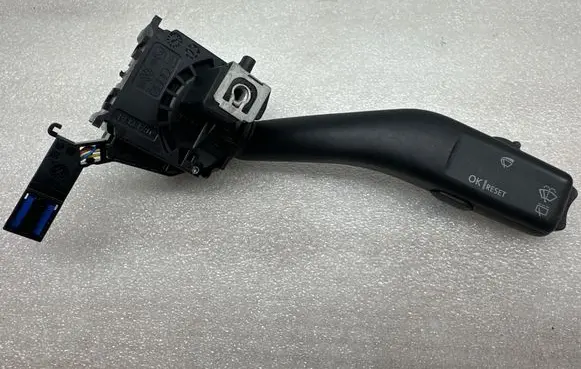 Volkswagen Golf V Wiper control stalk 1K0953519A 0120350603