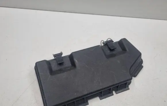 Mercedes-Benz ML W164 Fuse box cover A1645400782 1645400782
