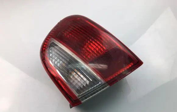 Seat Toledo II (1M) Rear/tail lights 1M5945096B