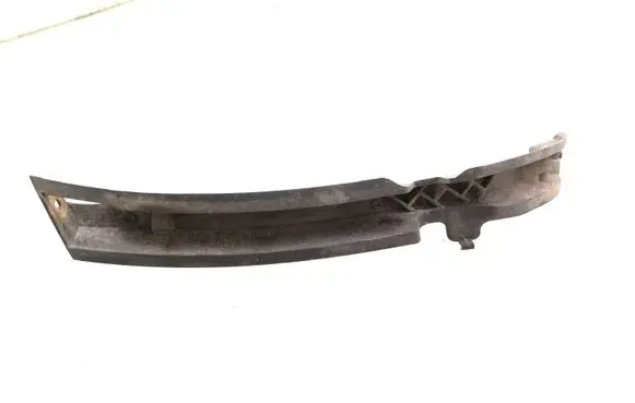 Front bumper mounting bracket