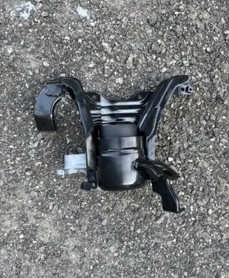 Toyota C-HR II Engine mount bracket S4C