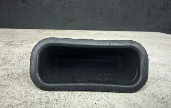 Toyota Auris 150 Tailgate trunk handle 6921202070