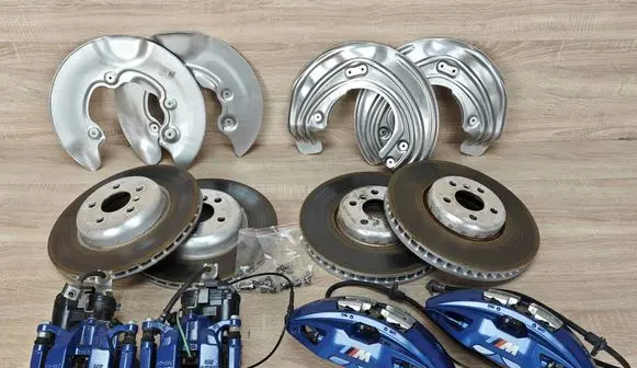 BMW 4 G22 G23 G24 G26 Front brake caliper 688562503 688562603 8842567