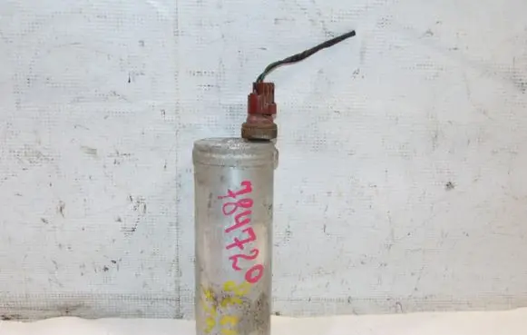 Mitsubishi Colt Air conditioning (A/C) air dryer MB898319 SSA352F061