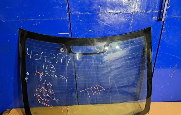 Volvo S80 Rear windscreen/windshield window E143R001057