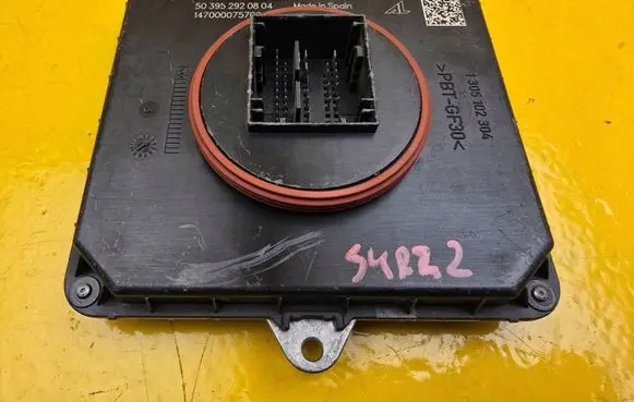 BMW X3 G01 Voltage converter/converter module 7472770 503952920804 147000075700