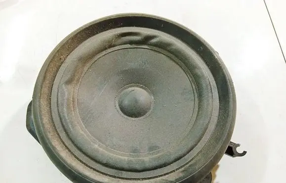 Audi A4 S4 B6 8E 8H Front door speaker 8E0035411