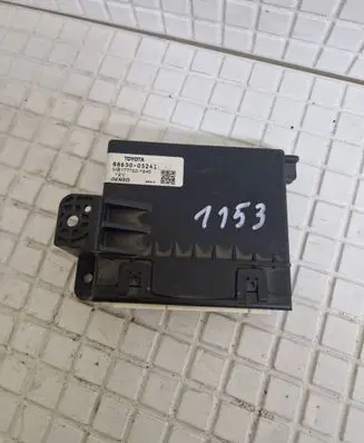 Toyota Avensis T270 Other control units/modules 8865005241 MB1777001840