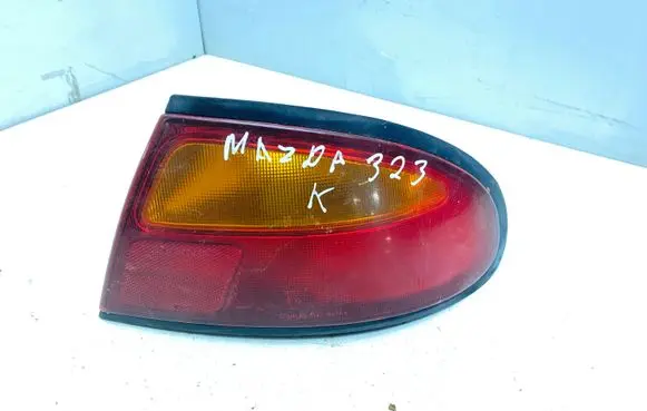 Mazda 323 Rear/tail lights