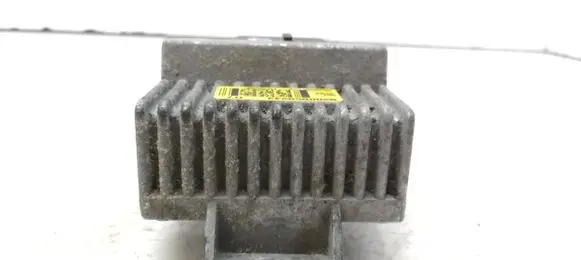 Renault Scenic III - Grand scenic III Glow plug pre-heat relay 8200859243 EGPR812