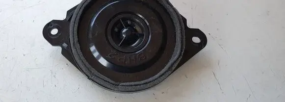 Mazda 3 II Front door speaker