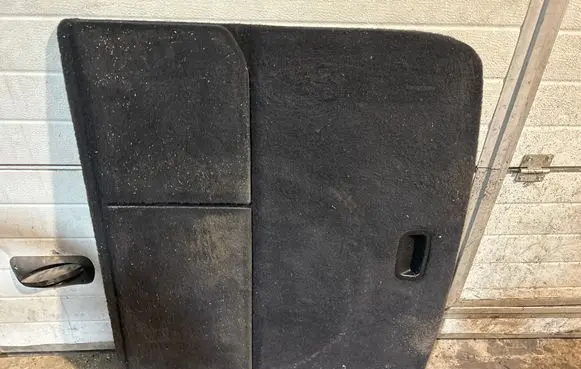 Jeep Cherokee Trunk/boot floor carpet liner P1UC86DX9AC 542015