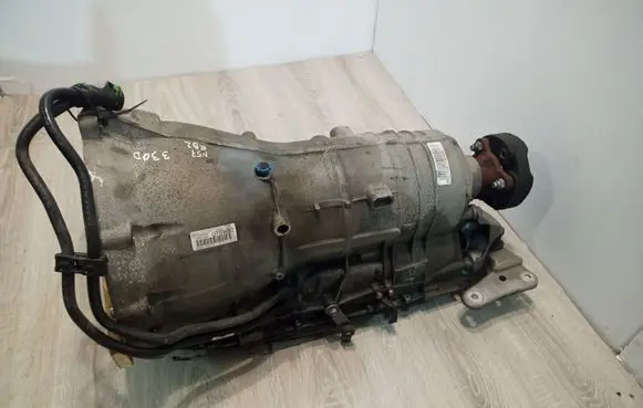 BMW 3 E90 E91 Automatic gearbox 7590329 6HP28