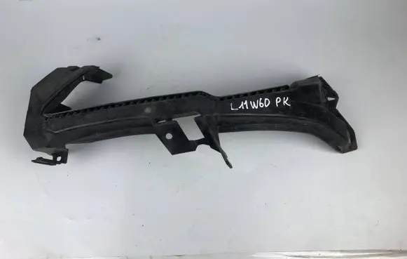 Subaru Legacy Headlight/headlamp mounting bracket
