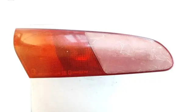 Alfa Romeo 166 Tailgate rear/tail lights