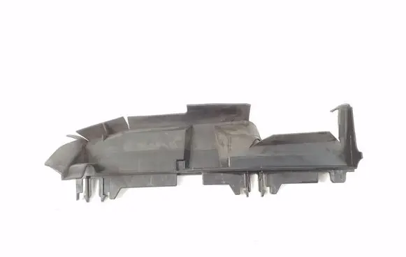 Infiniti Q30 Intercooler air guide/duct channel A2425050330
