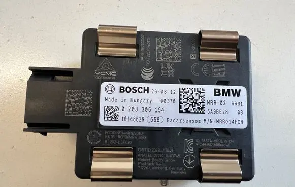 BMW 5 G30 G31 G38 Distronic sensor radar 5A9BE28 0203306194 10148629
