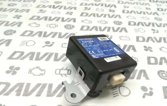 Toyota Prius (XW20) Door control unit/module 89741-47100 61B173-000