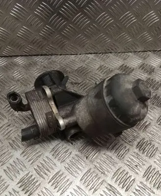 Engine oil radiator